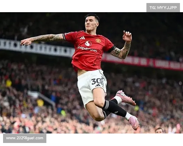 姆伯莫因曼联表现亮眼，英格兰队呼声逐渐上升